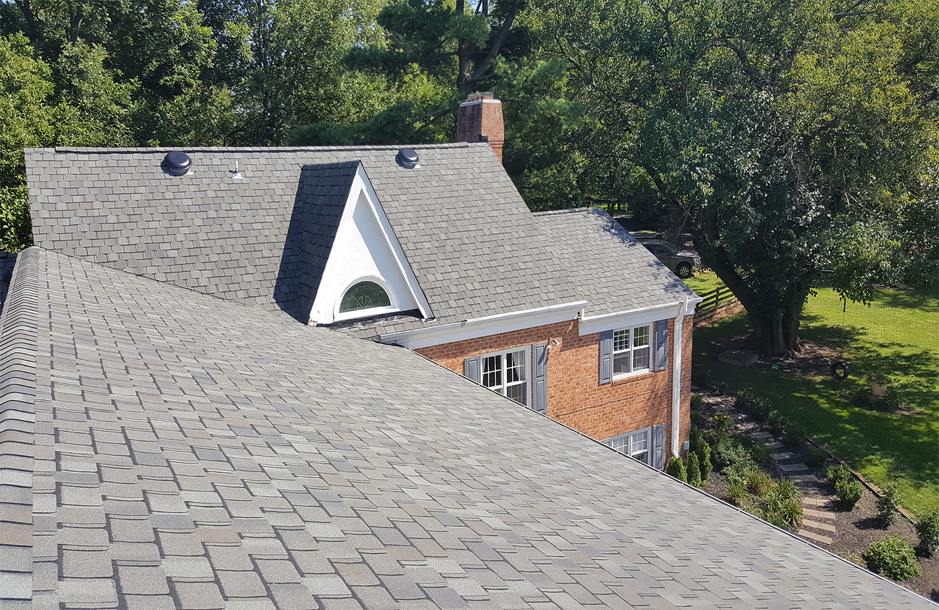 Columbia-Roofing-Residential-Homepage-Image1